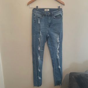 Women’s skinny fries denim distressed skinny Jean